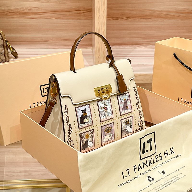 Women's handbag brand handbag  - Interior Design High End recension och pris