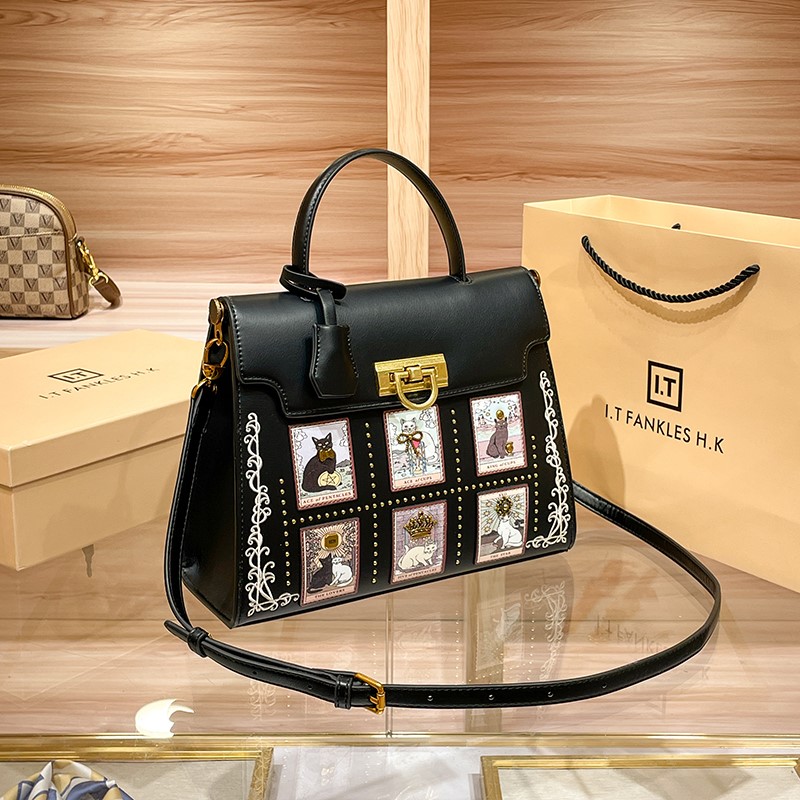 Women's handbag brand handbag  - Interior Design High End recension och pris