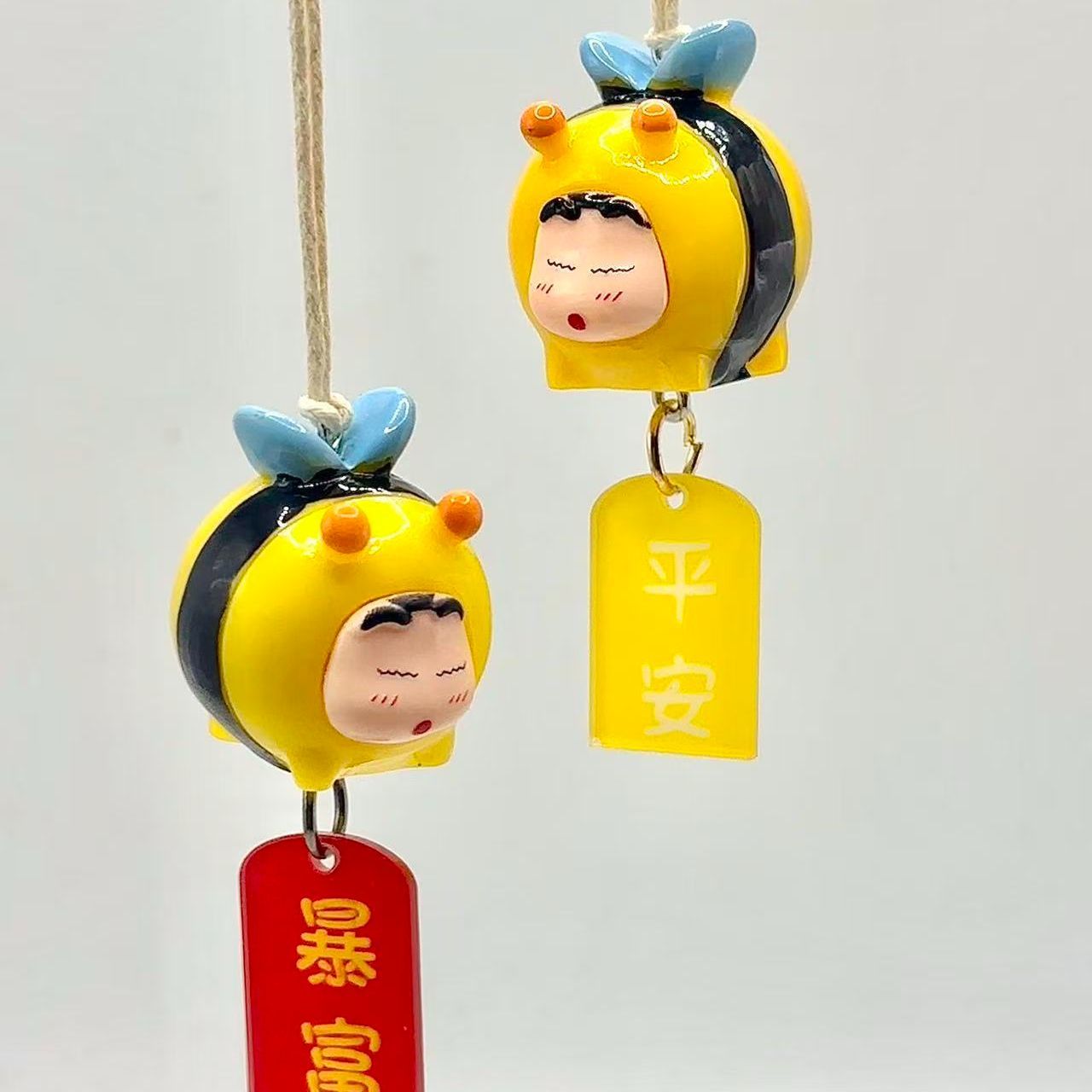Crayon Shin-chan Bee Cosplay F - Decorative Mirror recension och pris