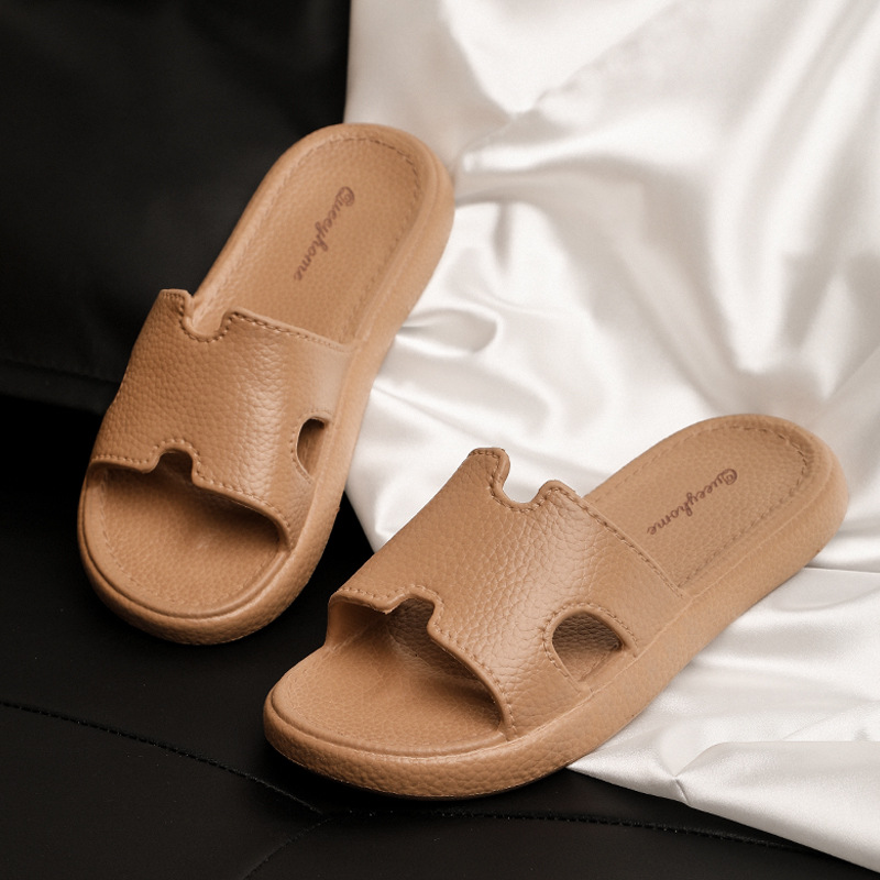 Women EVA Slippers Non Slip Ba - Throw Pillow recension och pris