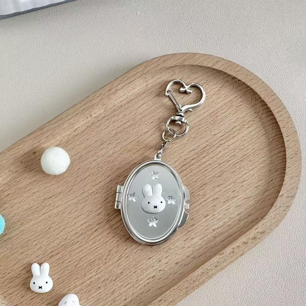 Kawaii Miffy Makeup Mirror Cre - Decorative Mirror recension och pris