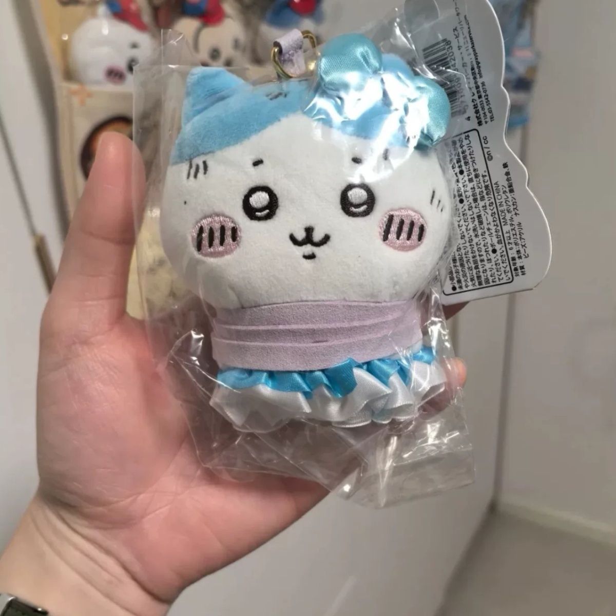Cute Hachiware Blue Dress Clot - Decorative Mirror recension och pris